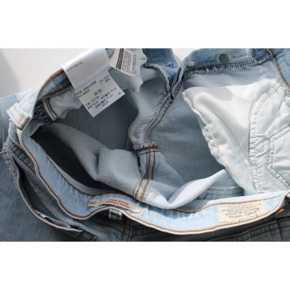 Levi's Wedgie Straight Droit Jeans Size 28 Light Denim High Rise - Picture 7 of 8